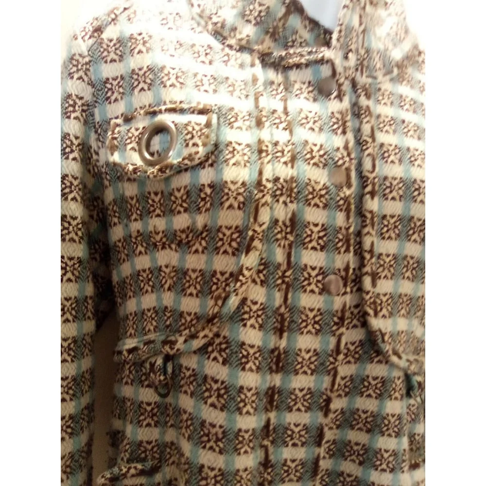 LU LUVIA COAT PRE-OWNED SIZE MEDIUM - Picture 6 of 13